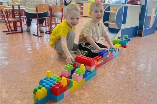 Совместные игры в парах. (1 корпус)