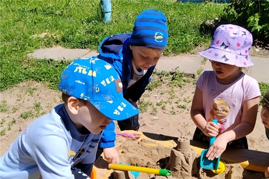 "Конструирование из песка"