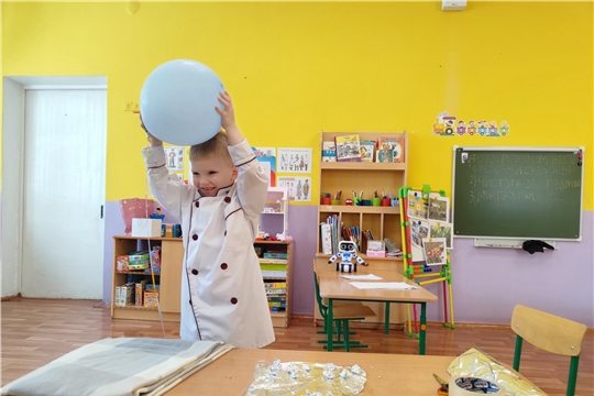  "Танцующие шарики"