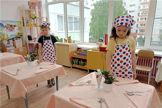 «Операция «Сервировка»: кто сегодня командовал ложками?» 