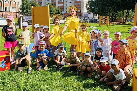 «Светит солнышко для всех» — праздник тепла и радости