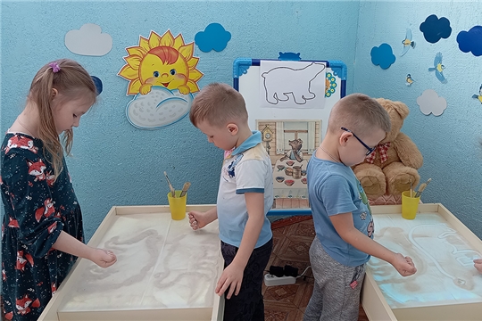 Рисование на световом песочном столе: увлекательное занятие для дошкольников
