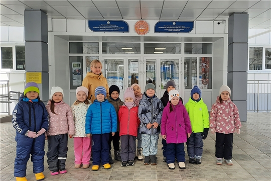 Экскурсия в школу: знакомство с будущим
