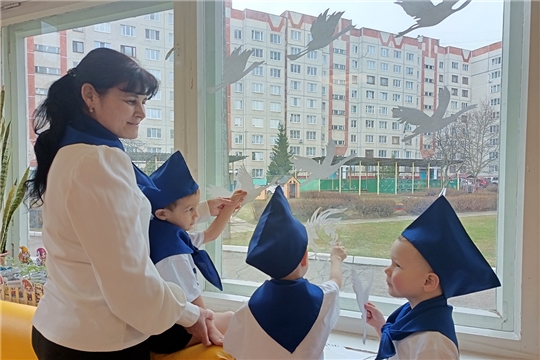 Патриотическое воспитание дошкольников: акция «Окна Победы» в детском саду
