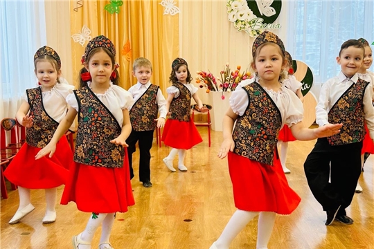 8 марта в детском саду 