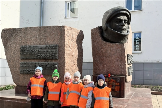 Экскурсия к памятникам А.Г.Николаева и Ю.А. Гагарина