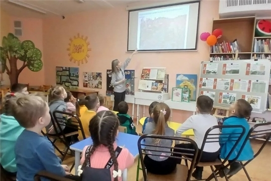 Познавательное мероприятие "Сурский рубеж" в библиотеке им.М.Шумилова
