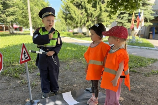 Развлечение "Знатоки правил дорожного движения"