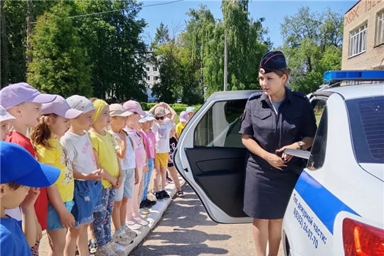 Познавательная встреча с инспектором ГИБДД