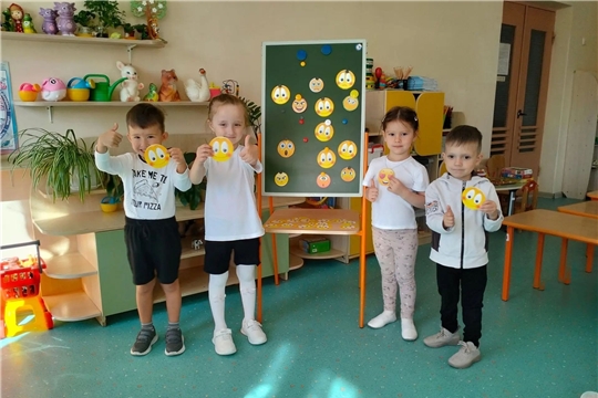 Добрые игры. Добрые поступки.