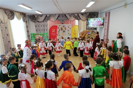 Традиционный праздник "Три спаса"