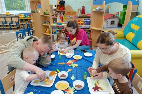 Мамины руки и тепло женского движения:  осенняя сказка для детей