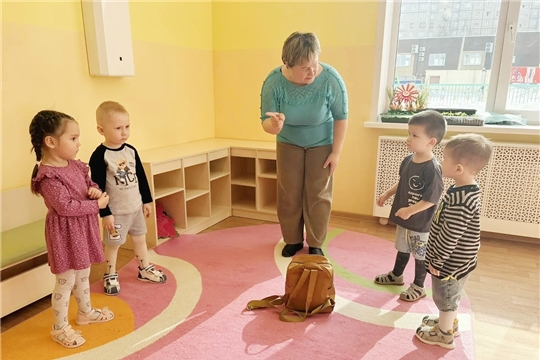 "Не трогай чужие предметы и вещи"