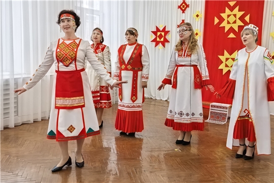 Первый день фестиваля - «В краю ста тысяч песен»