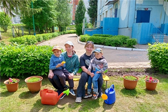 Цветущее детство