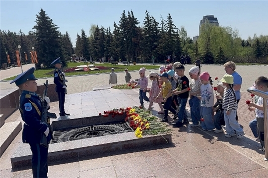 Вечная слава героям!