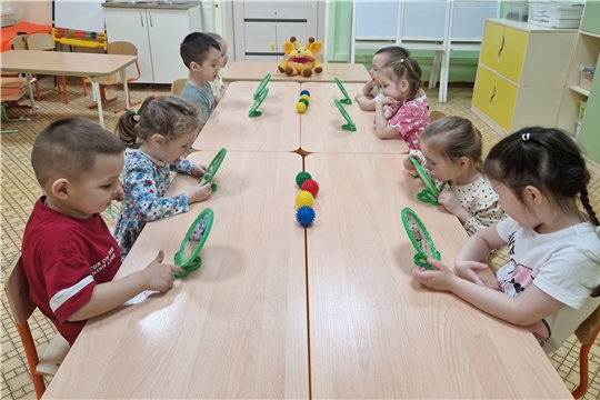От звука к слову в группе "Акварельки"