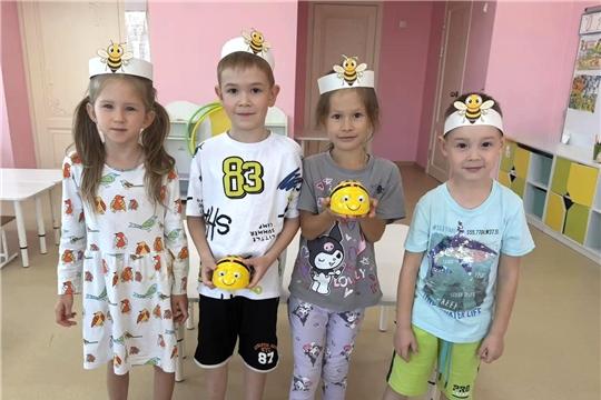 Всемирный день защиты пчел