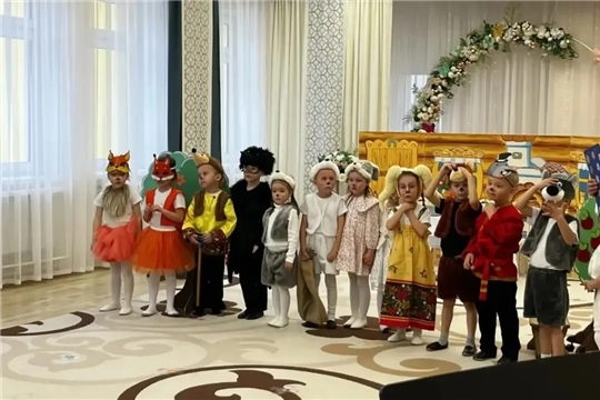 Театр волшебства: "Мешок яблок" покоряет сердца!