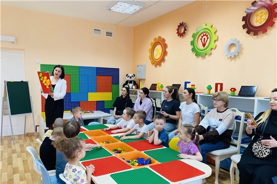 Мастер-класс с родителями по Легоконструированию