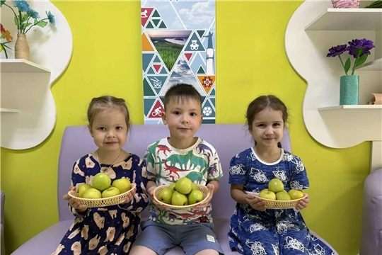  Яблочный Спас