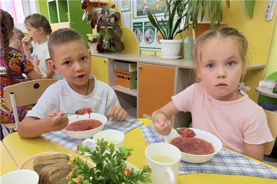 Борщ в рационе детей