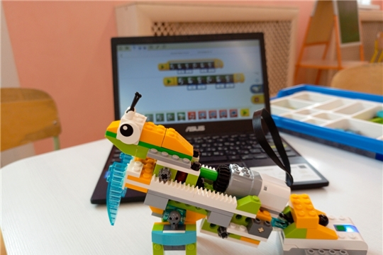 Кружок по робототехнике: конструкторы LEGO Education WeDo 