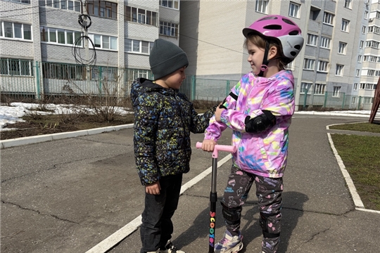 Безопасность при езде на самокатах и велосипедах