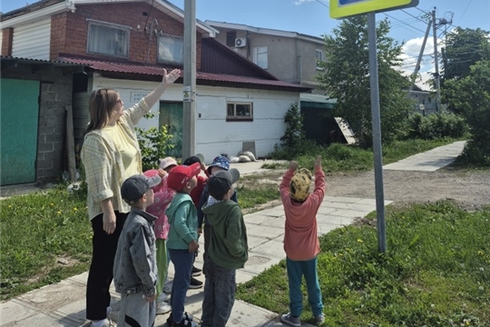 Познавательная беседа "ПДД для пешеходов"