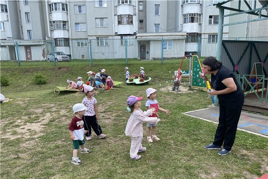 Летние прогулки: весело и познавательно!