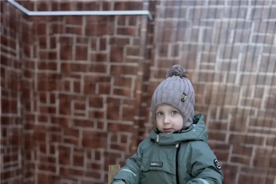 «Мастерство и забота: Даниил участвует в акции „Домик для птиц“»