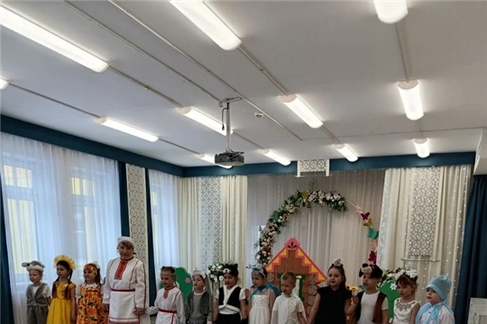 Сказка «Кто сильнее всех» в гостях у малышей 