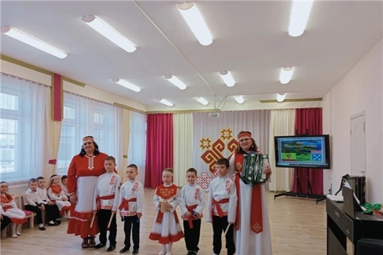 Чувашский край в сердце каждого ребёнка: утренники в детском саду  