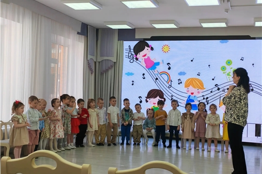 Открытое занятие в кружке "Музыкальный ручеёк"