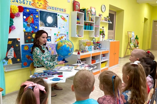 Познавательный час «Путешествие к звездам»