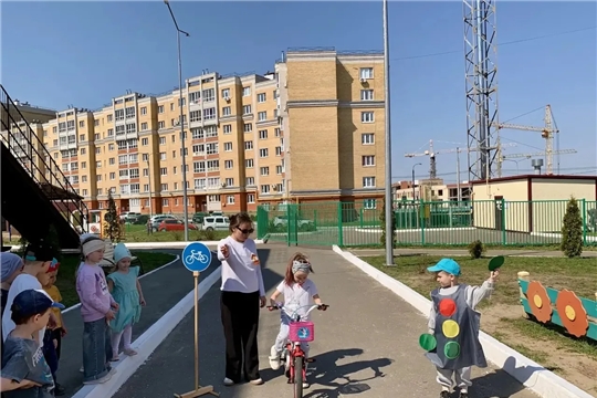 Правила дорожного движения в детском саду