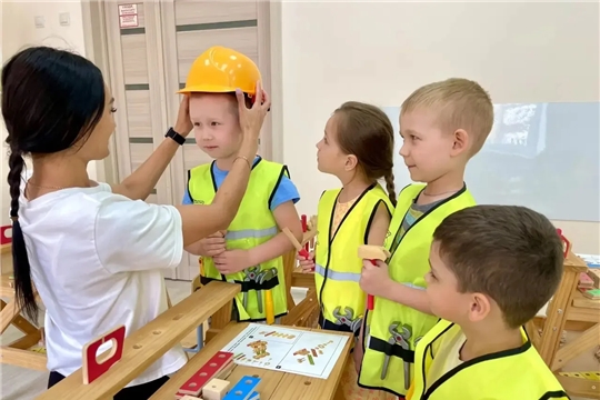 Знакомство со столярной мастерской, специальностью столяра!