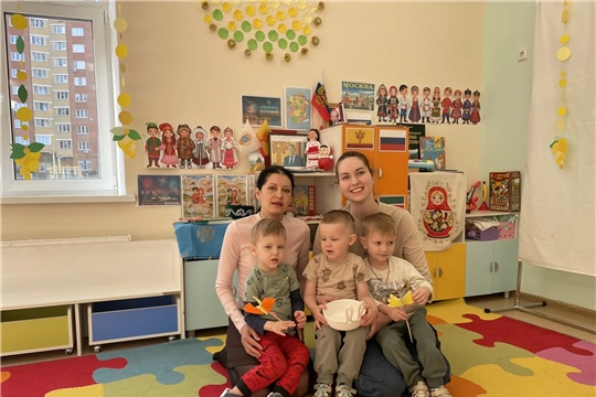 Мастер-класс по украшению пасхальных птиц