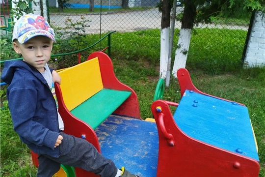  «Безопасная прогулка на площадке ДОУ» 