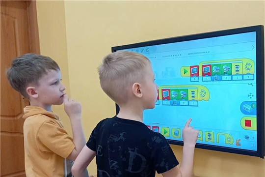 Безопасность работы дошкольников с компьютерами, планшетами и телефонами.