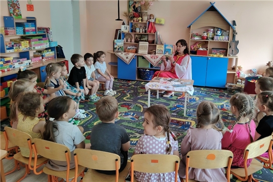 Познавательный час «Мой любимый город: вчера, сегодня, завтра»