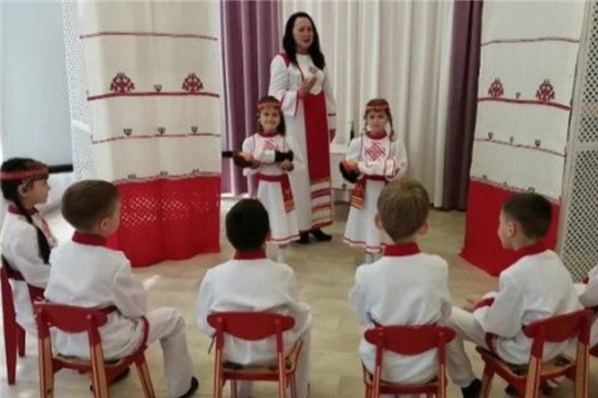Литературная гостиная "Читаем на родном языке".