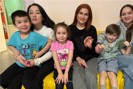 «Талисман семейного тепла»: встреча, где любовь становится видимой.