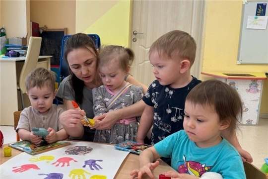«Букет из ладошек».