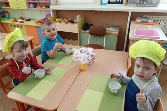 Лимонный напиток на обед: почему детям полезно пить сок лимона в детcком саду?
