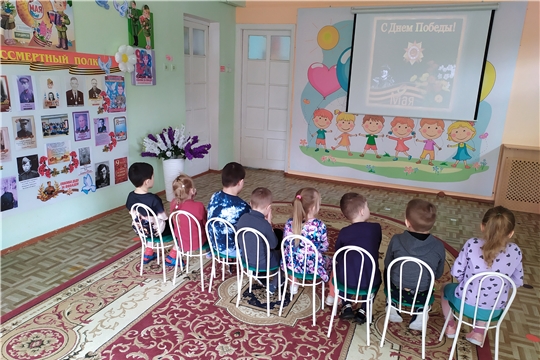 Познавательный час "Герои Великой Отечественной войны".