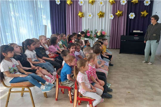 Мини-спектакль Кукольного театра "Случай в группе раннего возраста "Козлятушки". 