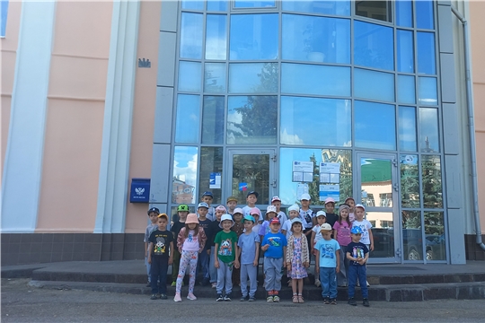 Познавательная экскурсия на почту.