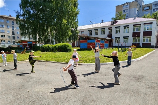 День скакалки.