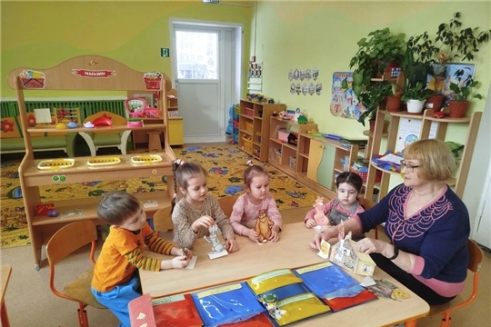 Знакомство с настольным театром